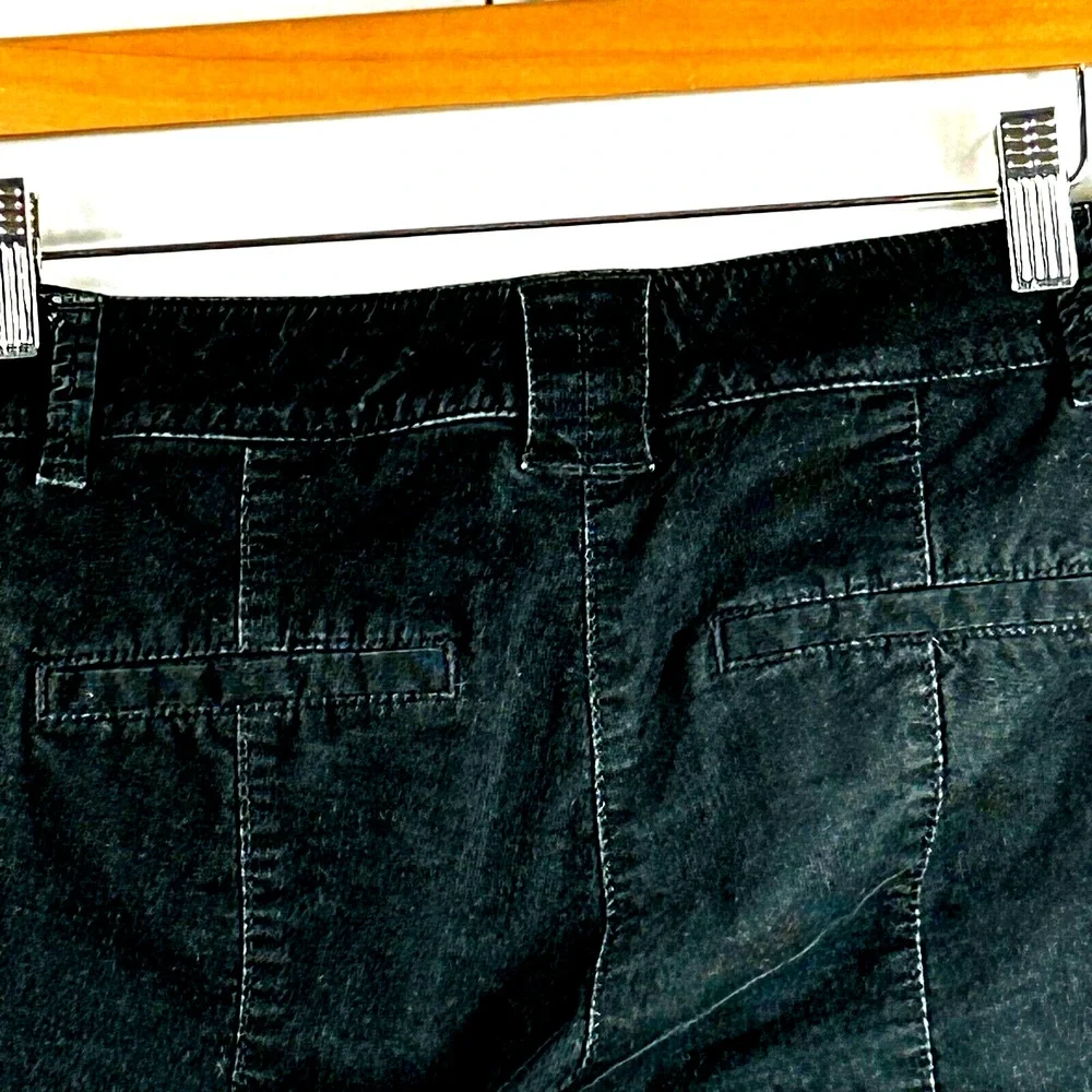 Ann Taylor Corduroy Jeans Womens 4Petite‎ Black Low Rise Straight Fit